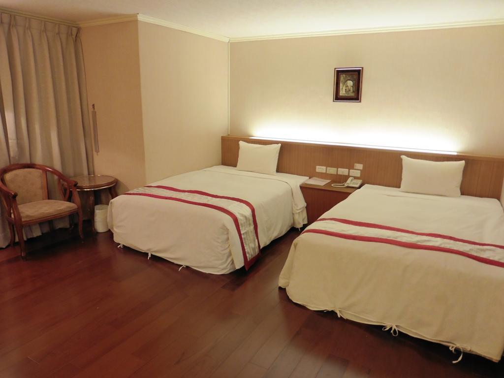 Tapeng Bay Holiday Hotel Donggang Luaran gambar