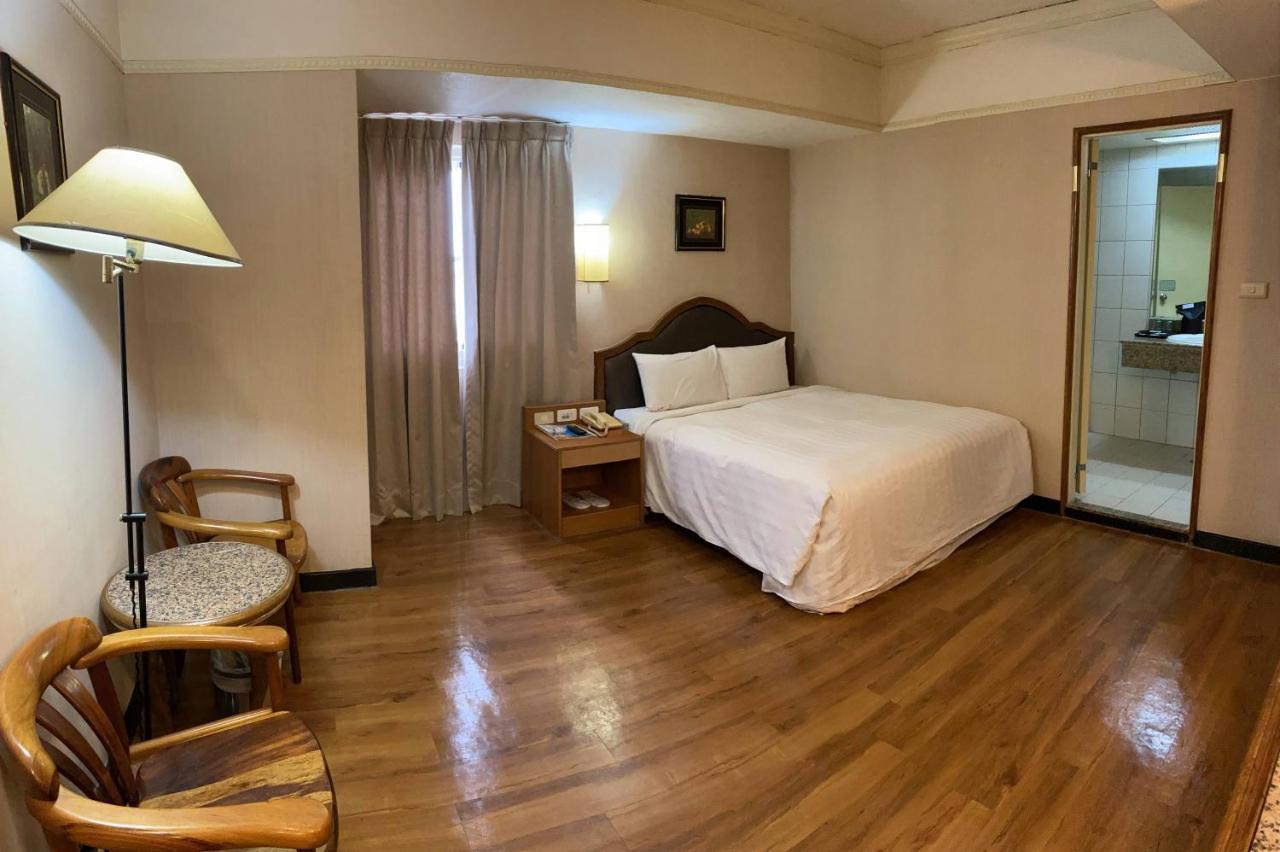 Tapeng Bay Holiday Hotel Donggang Luaran gambar